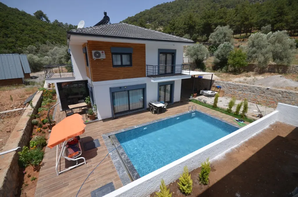 Uzumlu home